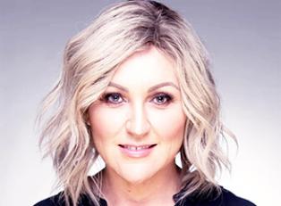 Meshel Laurie, Wave FM