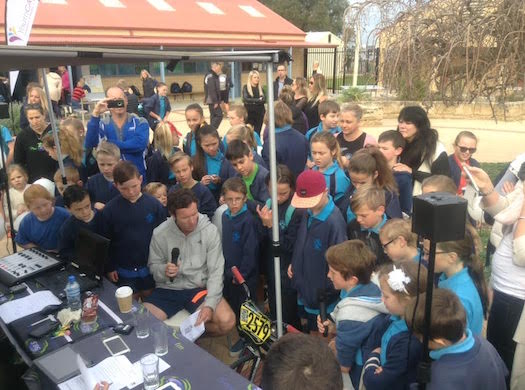 98five Visits Animal mad Mindarie Primary School RadioInfo Australia 98five Visits Animal mad Mindarie Primary School RadioInfo Australia